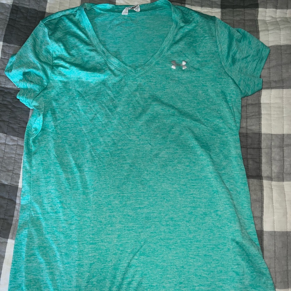 under armour athletic shirt